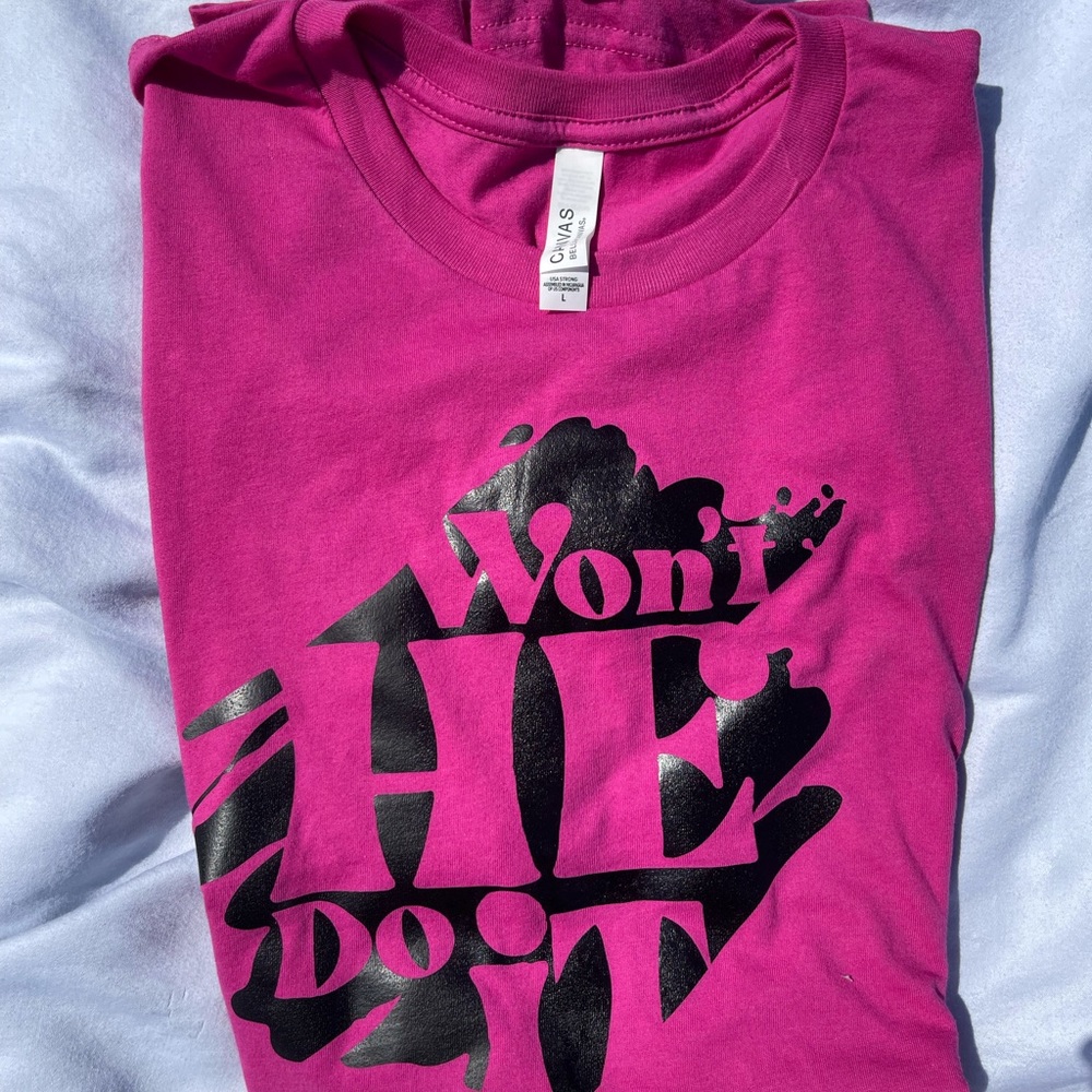 Graphic tee